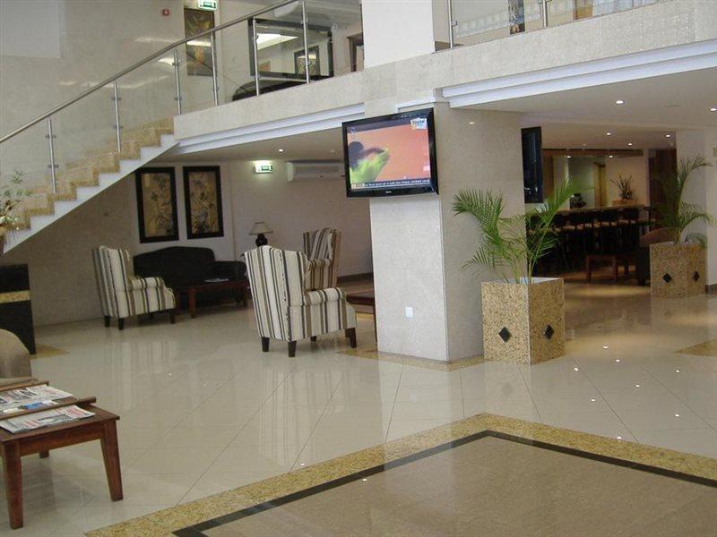 Vip Inn Бейра Екстериор снимка