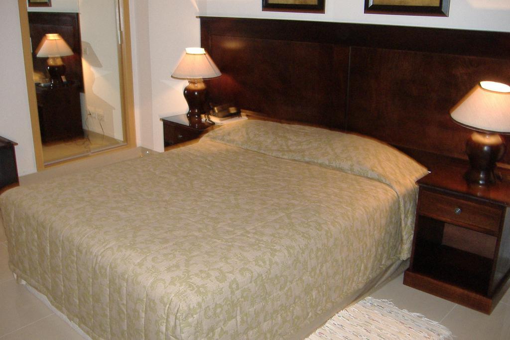 Vip Inn Бейра Стая снимка