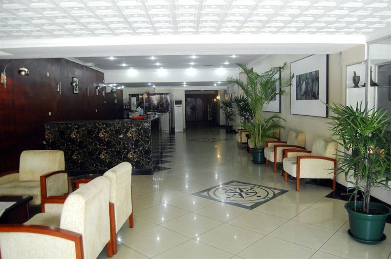 Vip Inn Бейра Екстериор снимка